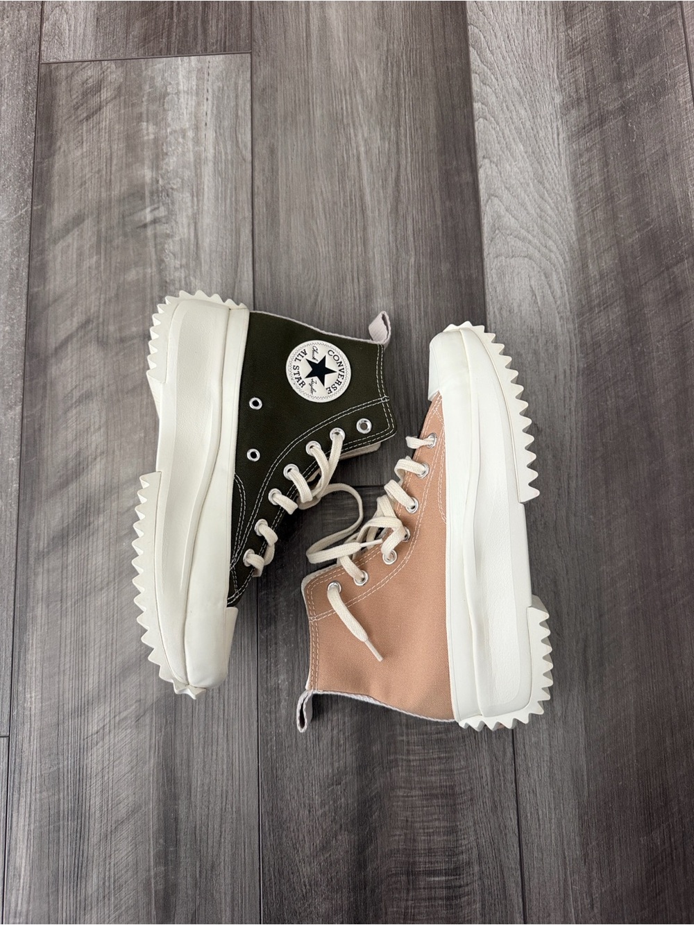 Converse Women’s Run Star Hike High Top Sneakers - Dark Green & Tan